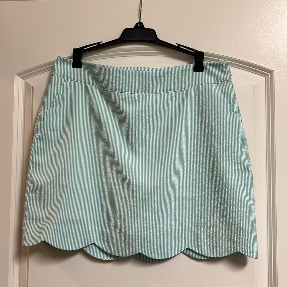 Vineyard Vines Performance Skirt Skort  Seersucker Scallop Sz. 10 Caicos